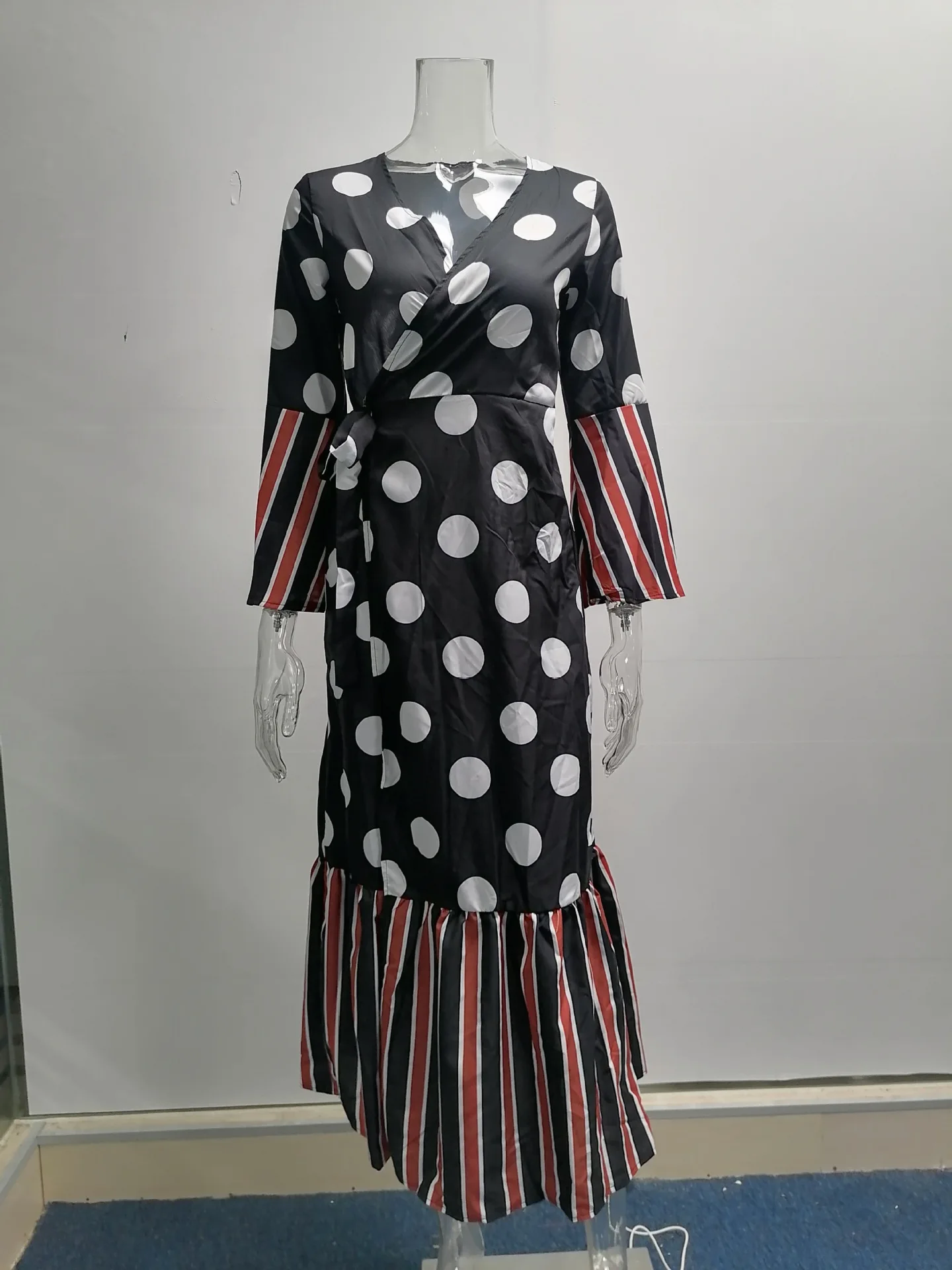 Novo outono inverno manga comprida amarrado com decote em v suspender costura impresso elegante e confortável vestido de fenda para mulher - Imagem 13