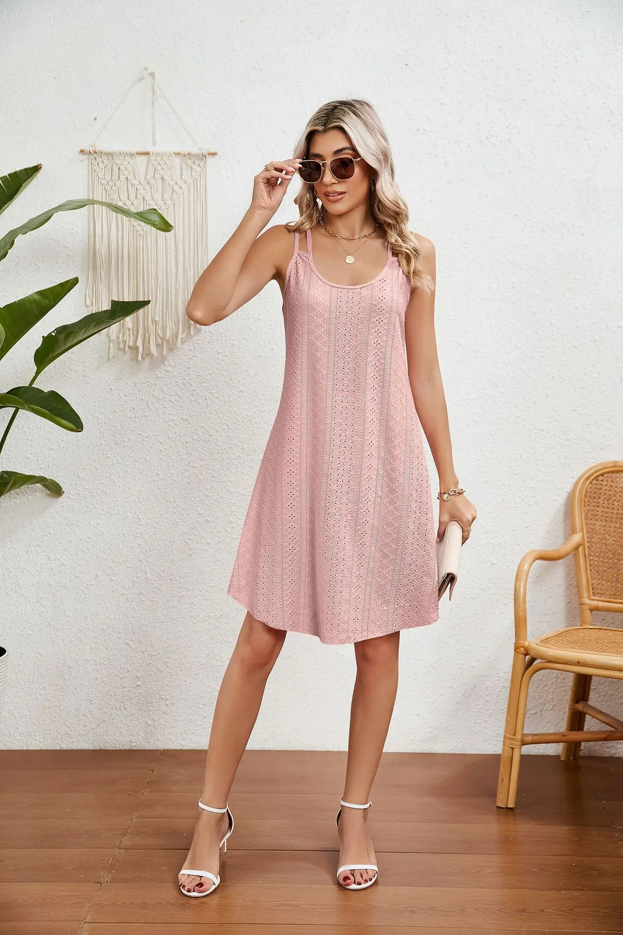 Nova cor sólida feminina em torno do pescoço suspender solto sem mangas vestido moda verão sexy sem costas praia férias vestido curto 2025 - Imagem 14