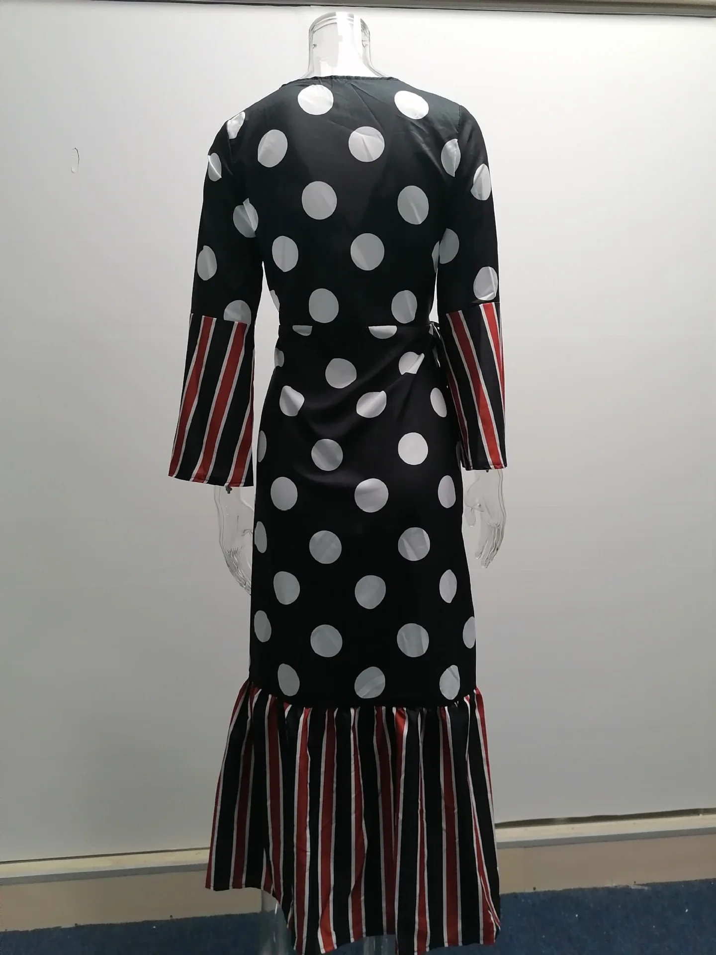 Novo outono inverno manga comprida amarrado com decote em v suspender costura impresso elegante e confortável vestido de fenda para mulher - Imagem 15