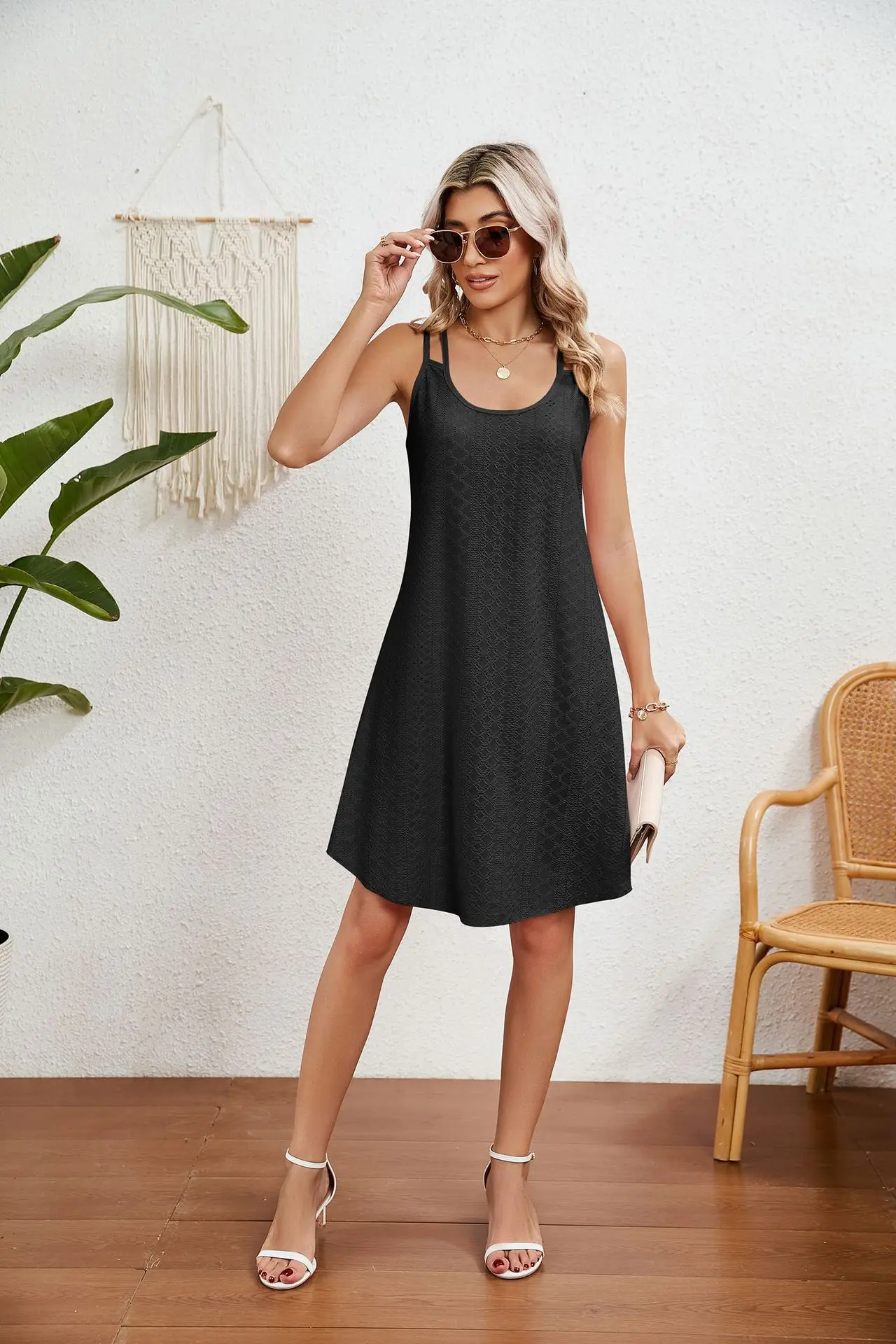 Nova cor sólida feminina em torno do pescoço suspender solto sem mangas vestido moda verão sexy sem costas praia férias vestido curto 2025 - Imagem 29