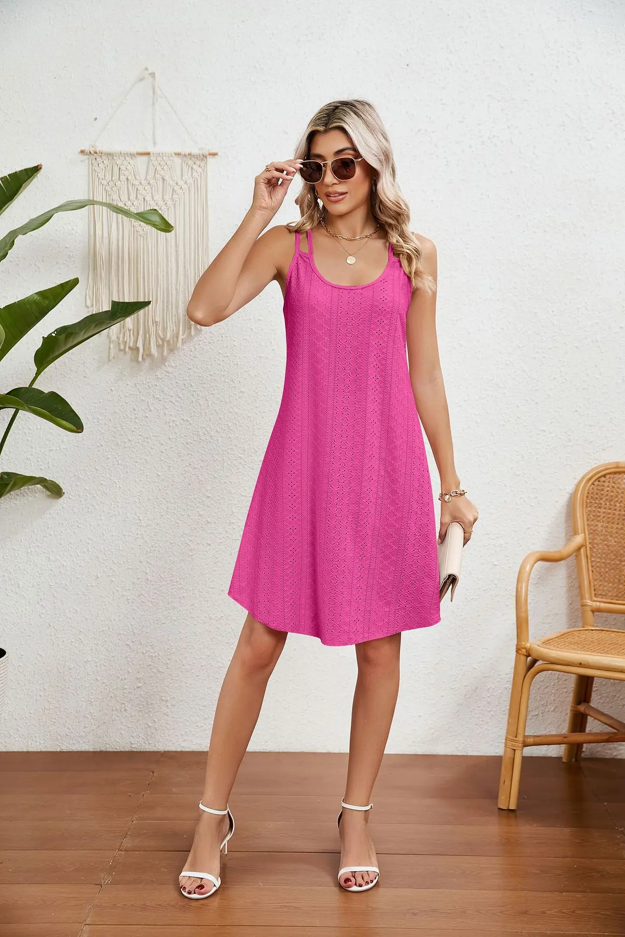 Nova cor sólida feminina em torno do pescoço suspender solto sem mangas vestido moda verão sexy sem costas praia férias vestido curto 2025 - Imagem 23